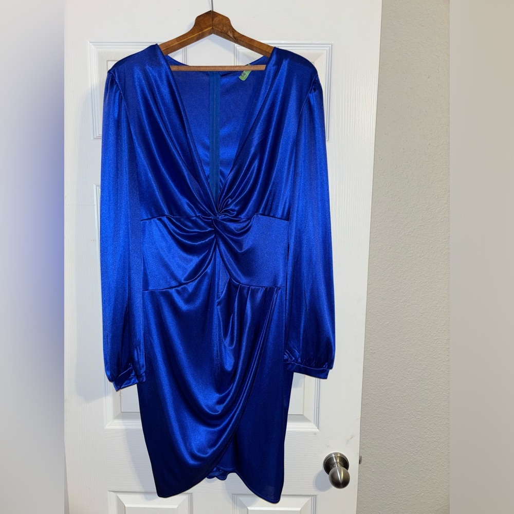 Royal Blue long sleeve dress, Size XL